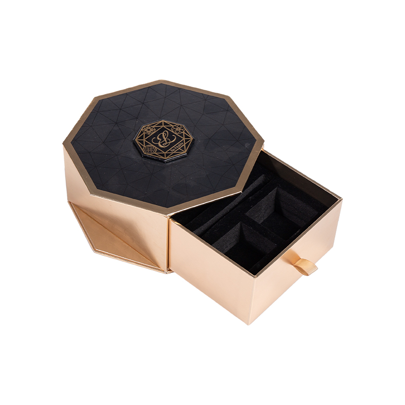 A Complete Guide to Custom Colored Corrugated Boxes for Food & Beverage Brands